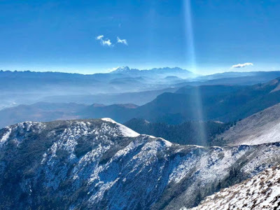 石卡雪山